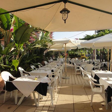 Domus De Janas Sul Mare Hotel Bari Sardo Exterior foto